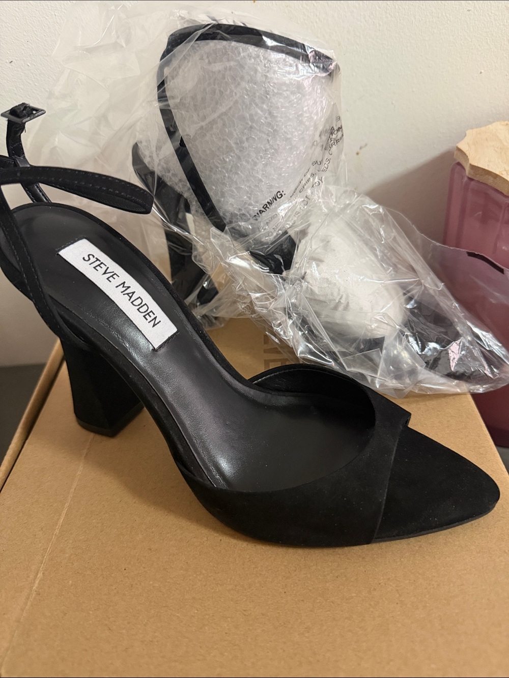 Steve Madden Black Suede Pointed-Toe Slingback Pump